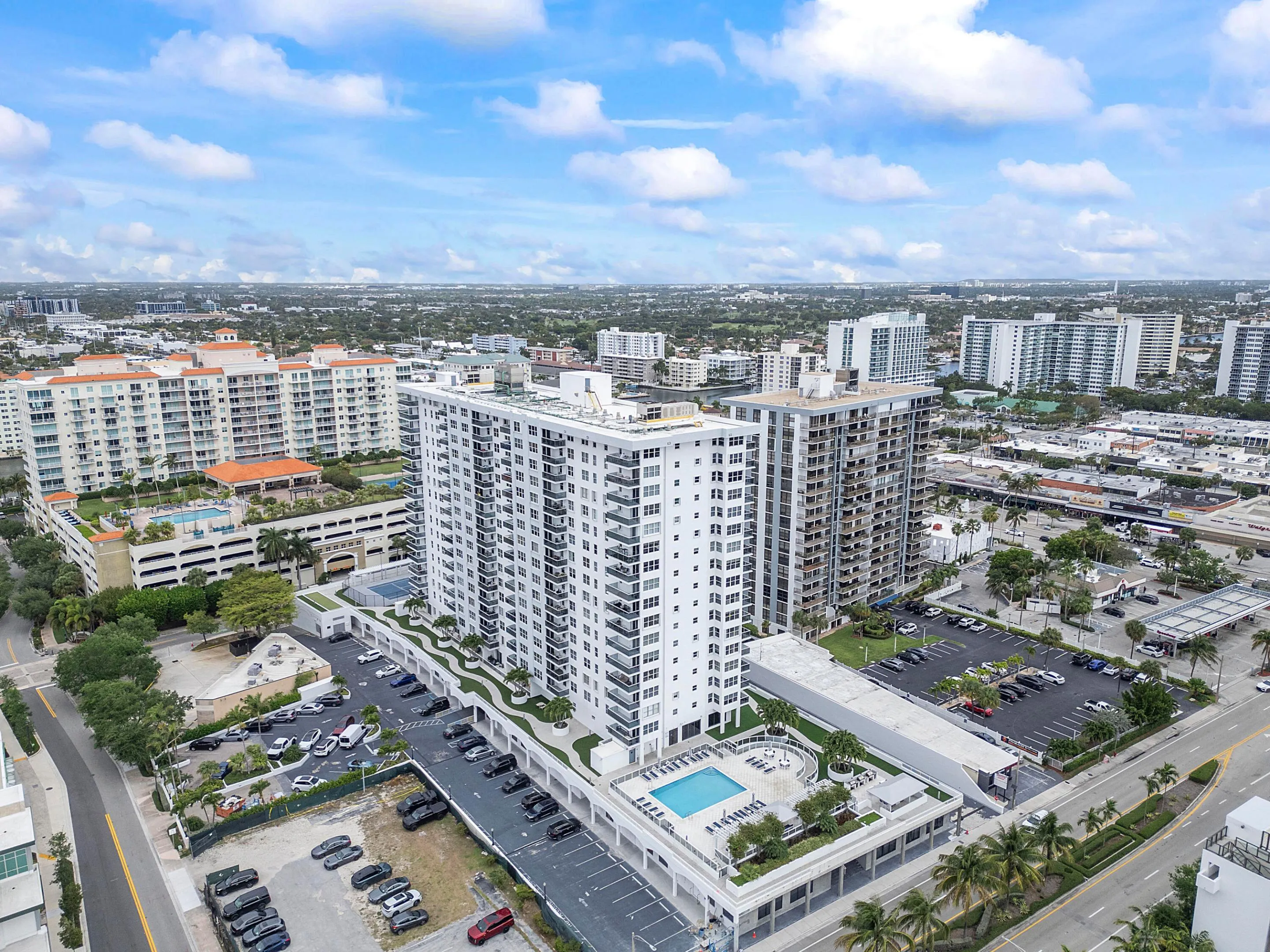 3015 N Ocean Blvd 19F_007
