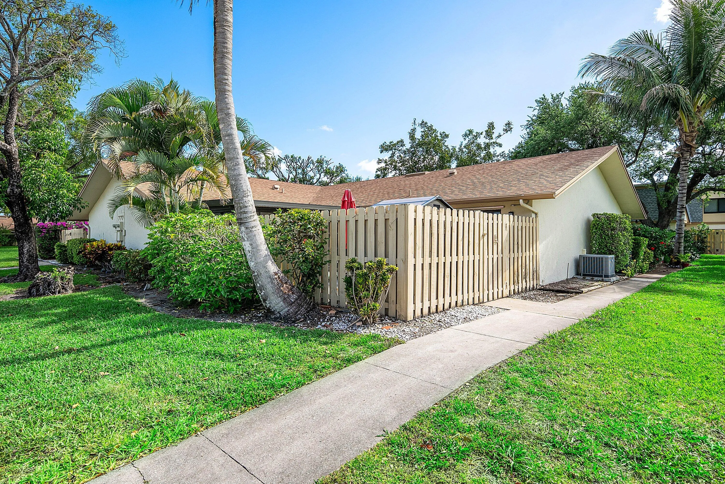 003-777Northwest29thAvenue-A-DelrayBeach