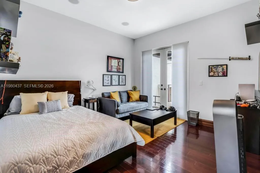 Property photo 33