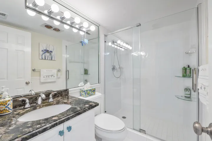 5540 N Ocean Blvd U110_003