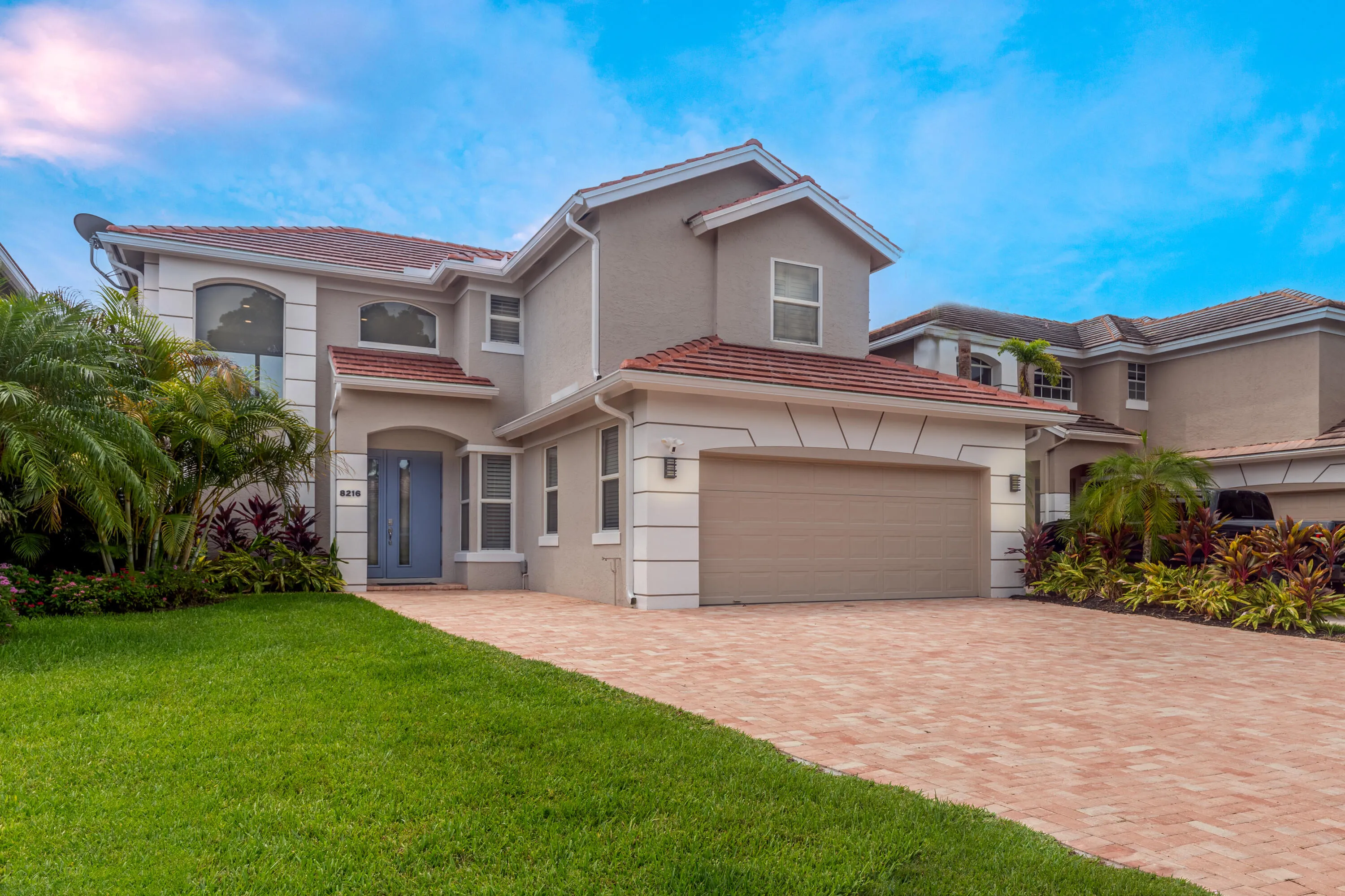 8416 Heritage Club