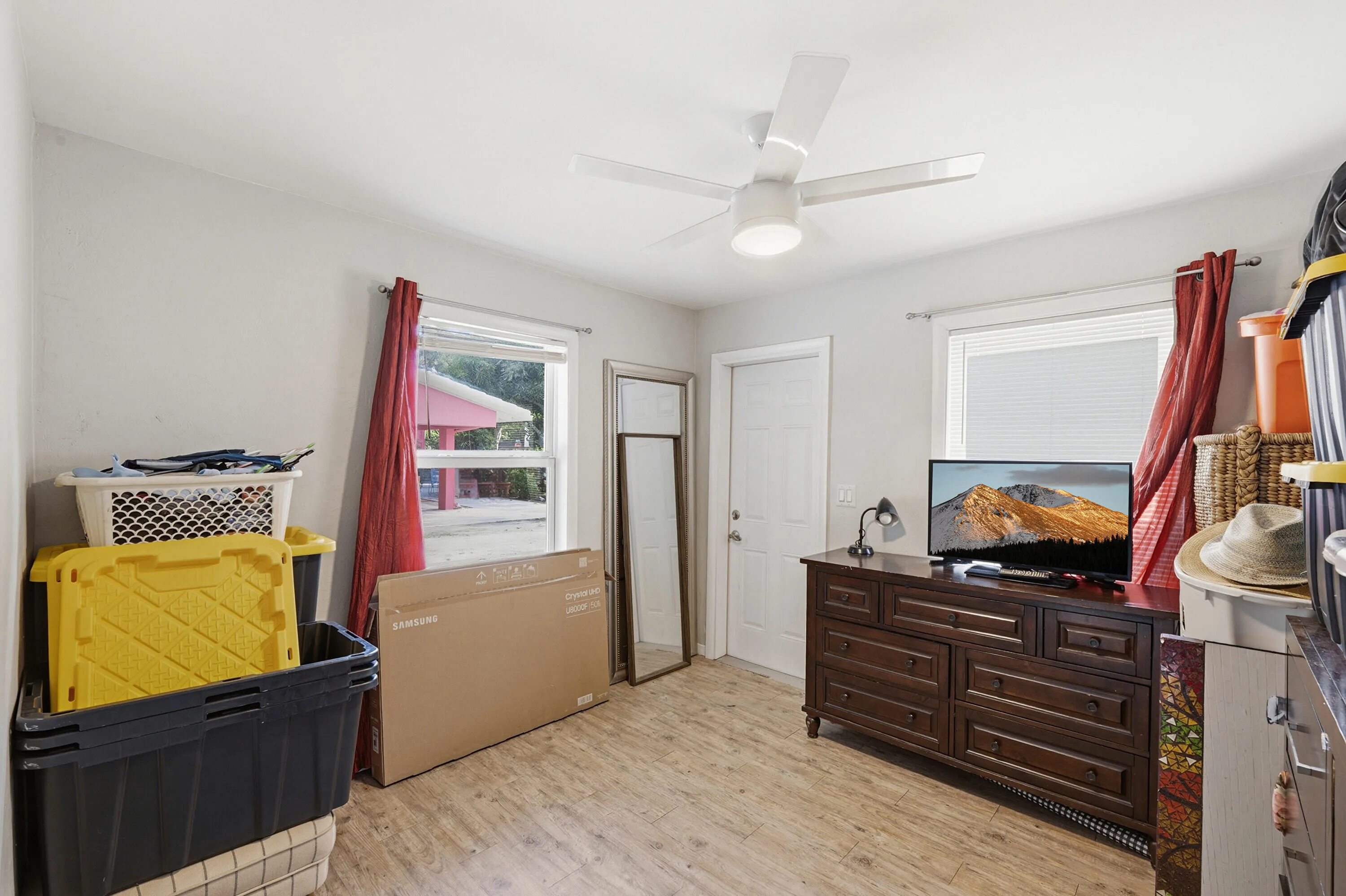 Property photo 33
