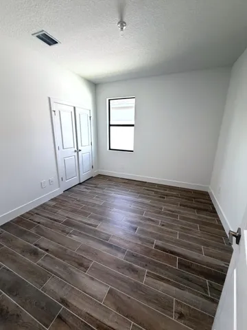 Lot 6 bedroom 4