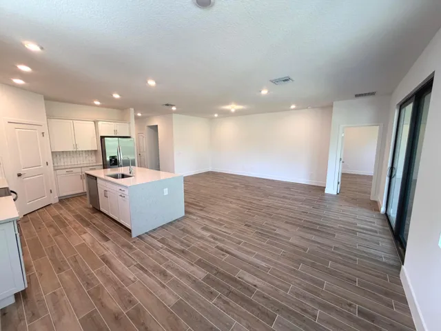 Lot 6 great room