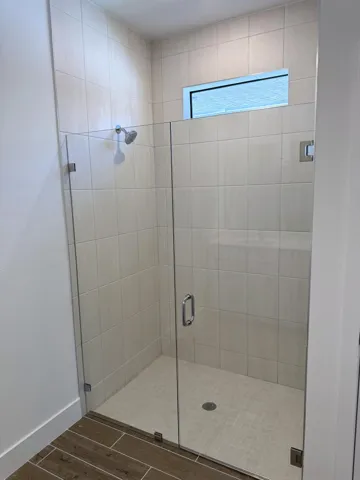 Lot 6 primary bath shower