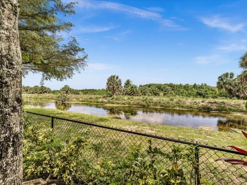 Property photo 76
