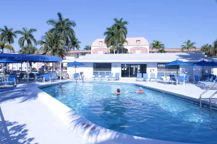 HEATED POOL