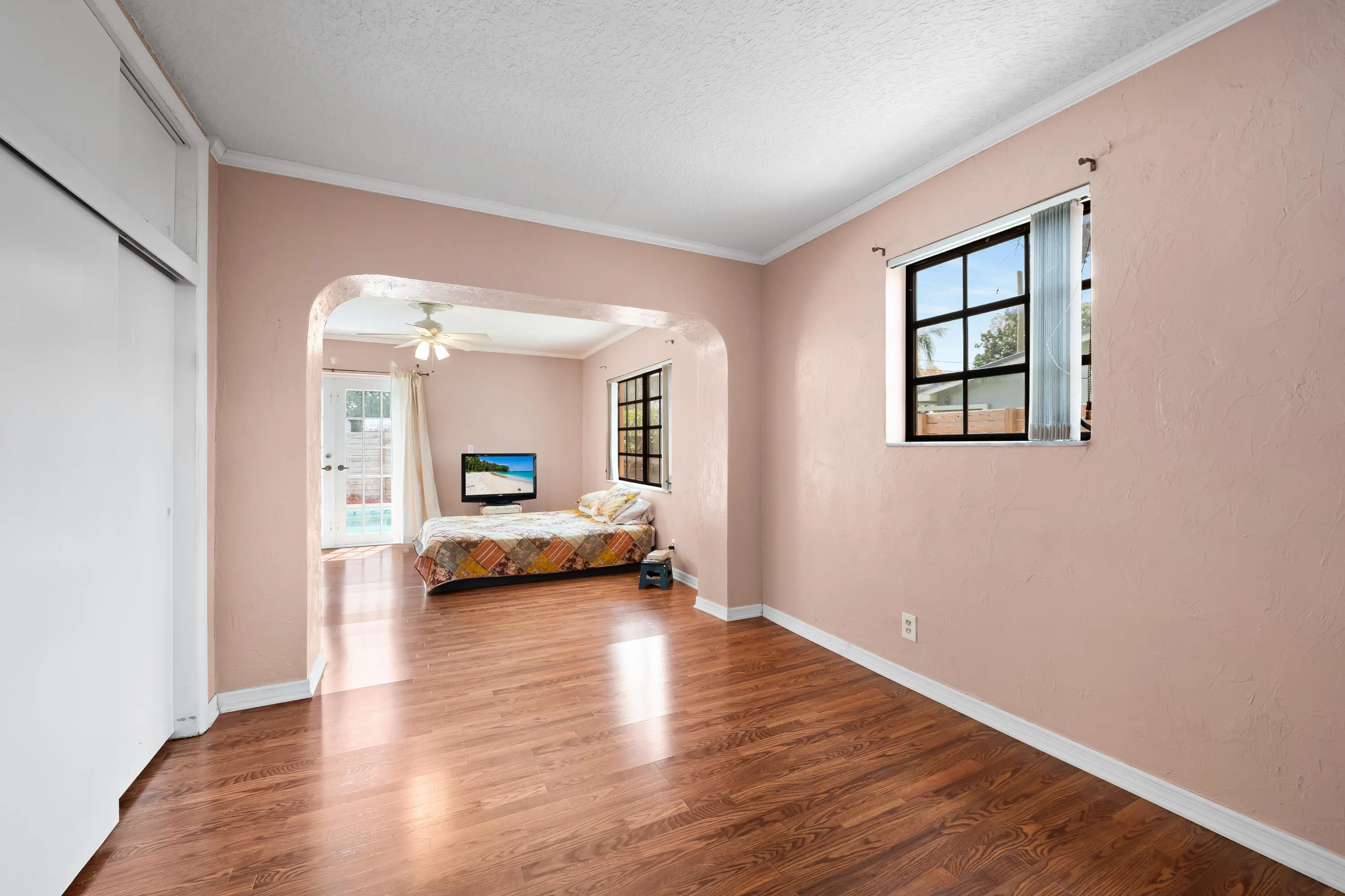 Primary Bedroom with Sitting Area