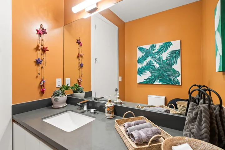 28-web-or-mls-16539 Botaniko Dr N_MEDIA3