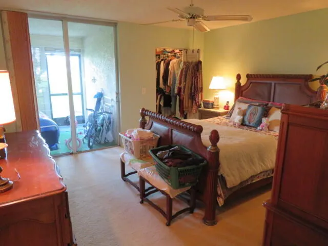 40_14723-106_M-Bedroom