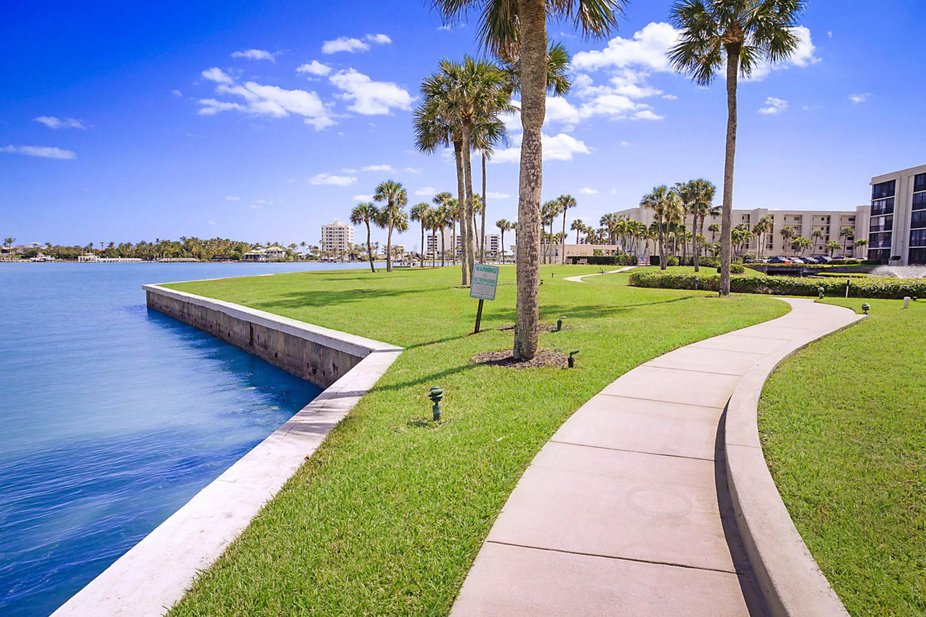 300 Intracoastal Pl Apt 403-37