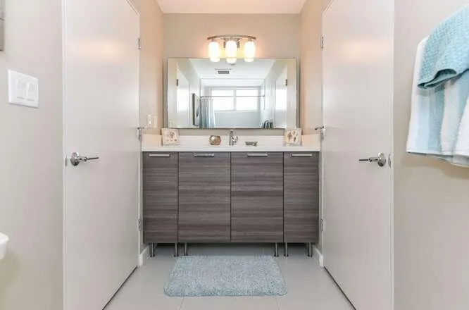 51 SE 19th Ave Unit 401-small-017-017-51