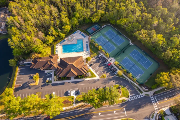 Stoneybrook c]Community Facilities