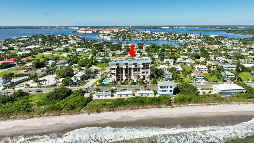 NESTLED BETWEEN THE INTRCOASTAL AND TURQ
