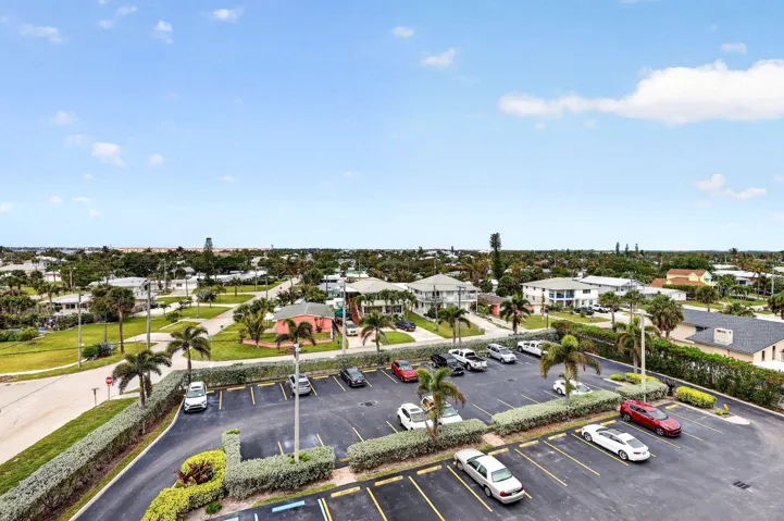 PARKING LOT
