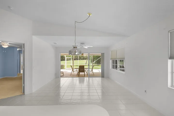VirtuallyStagedFamilyRoom2