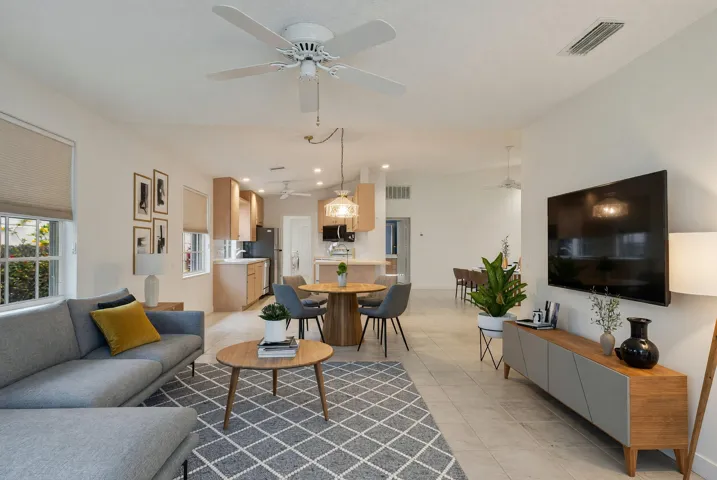 VirtuallyStagedFamilyRoom