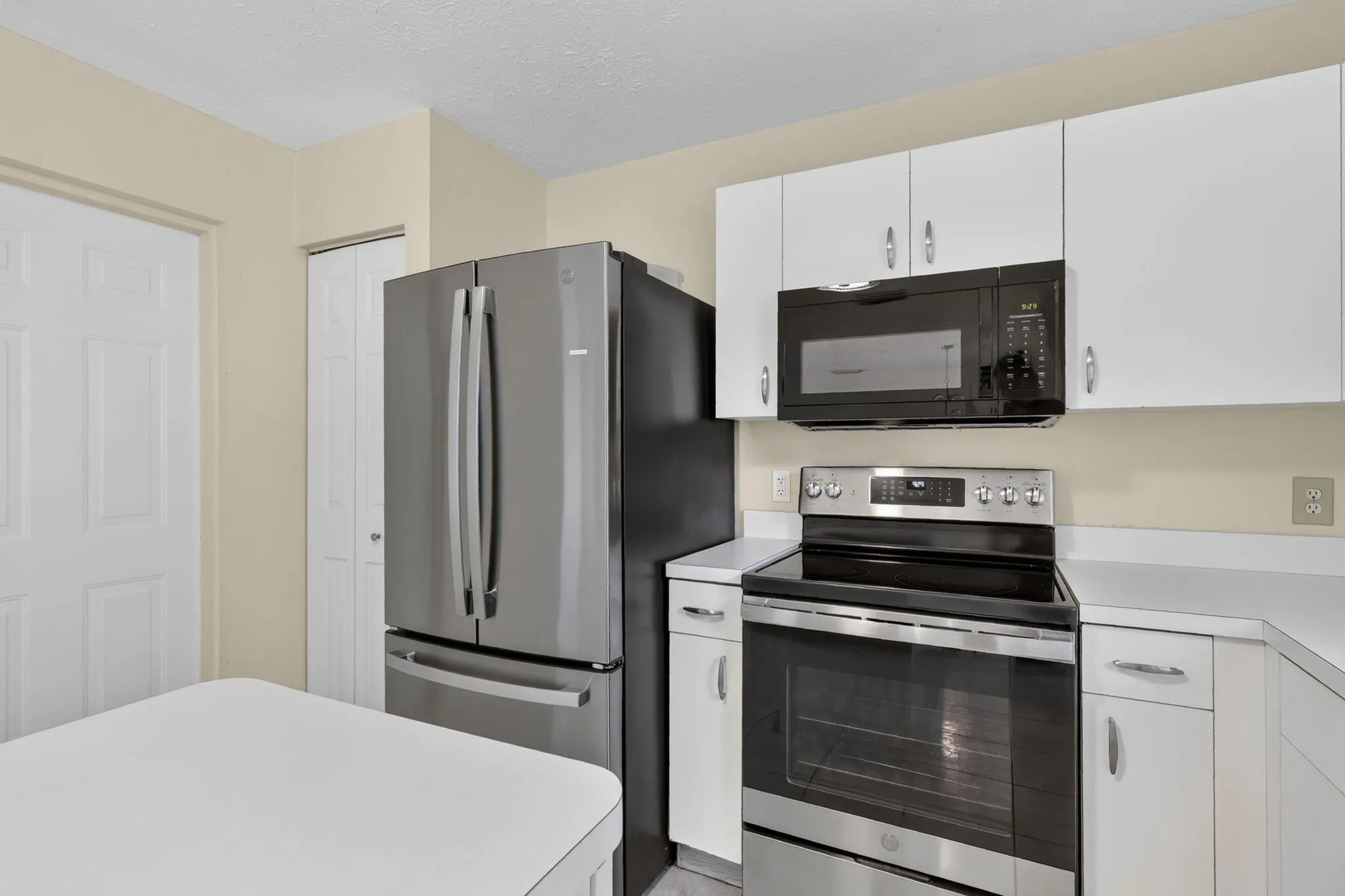 Property photo 25