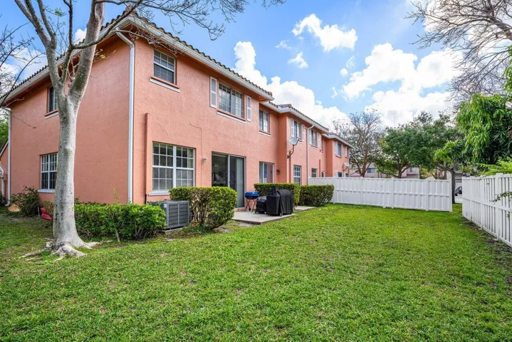 027-9090Northwest40thPlace-Sunrise-FL-33
