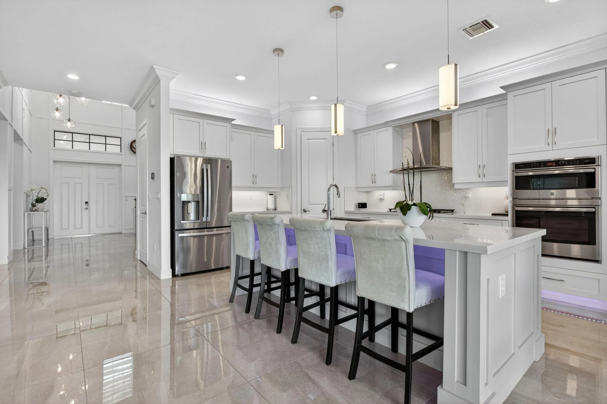30-web-or-mls-12090-8243
