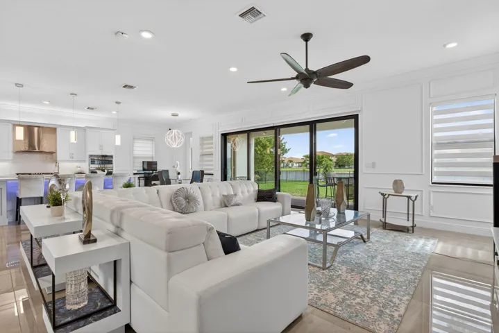 46-web-or-mls-12090-8328