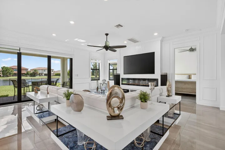 7-web-or-mls-12090-2715