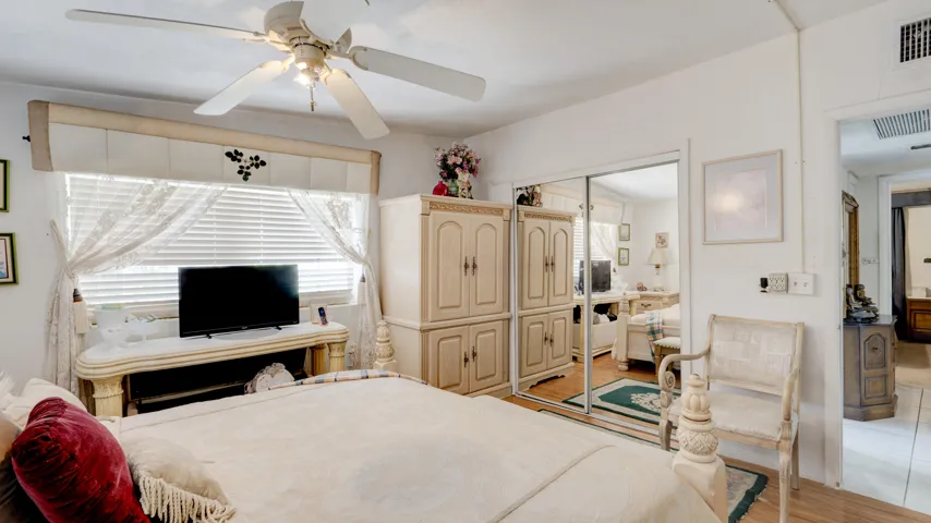 3246 Orange St., Boynton Beach, FL 33435