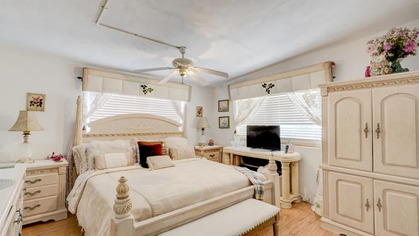 3246 Orange St., Boynton Beach, FL 33435