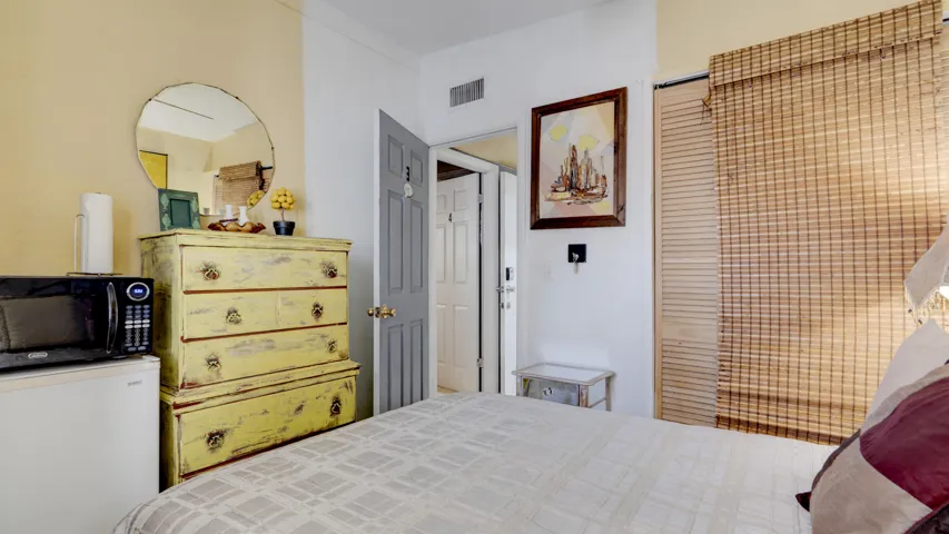 3246 Orange St., Boynton Beach, FL 33435