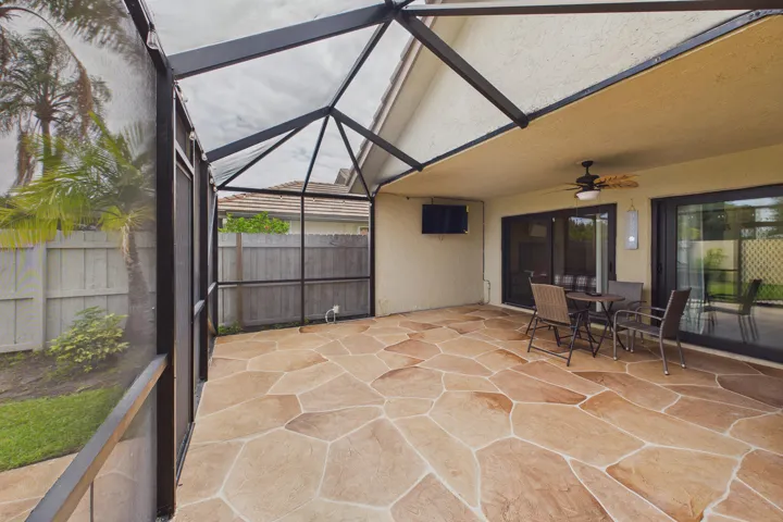 Patio - Stamped concrete