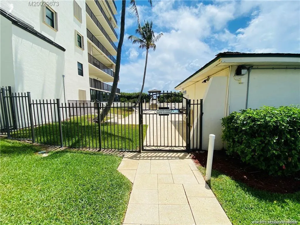Property photo 74