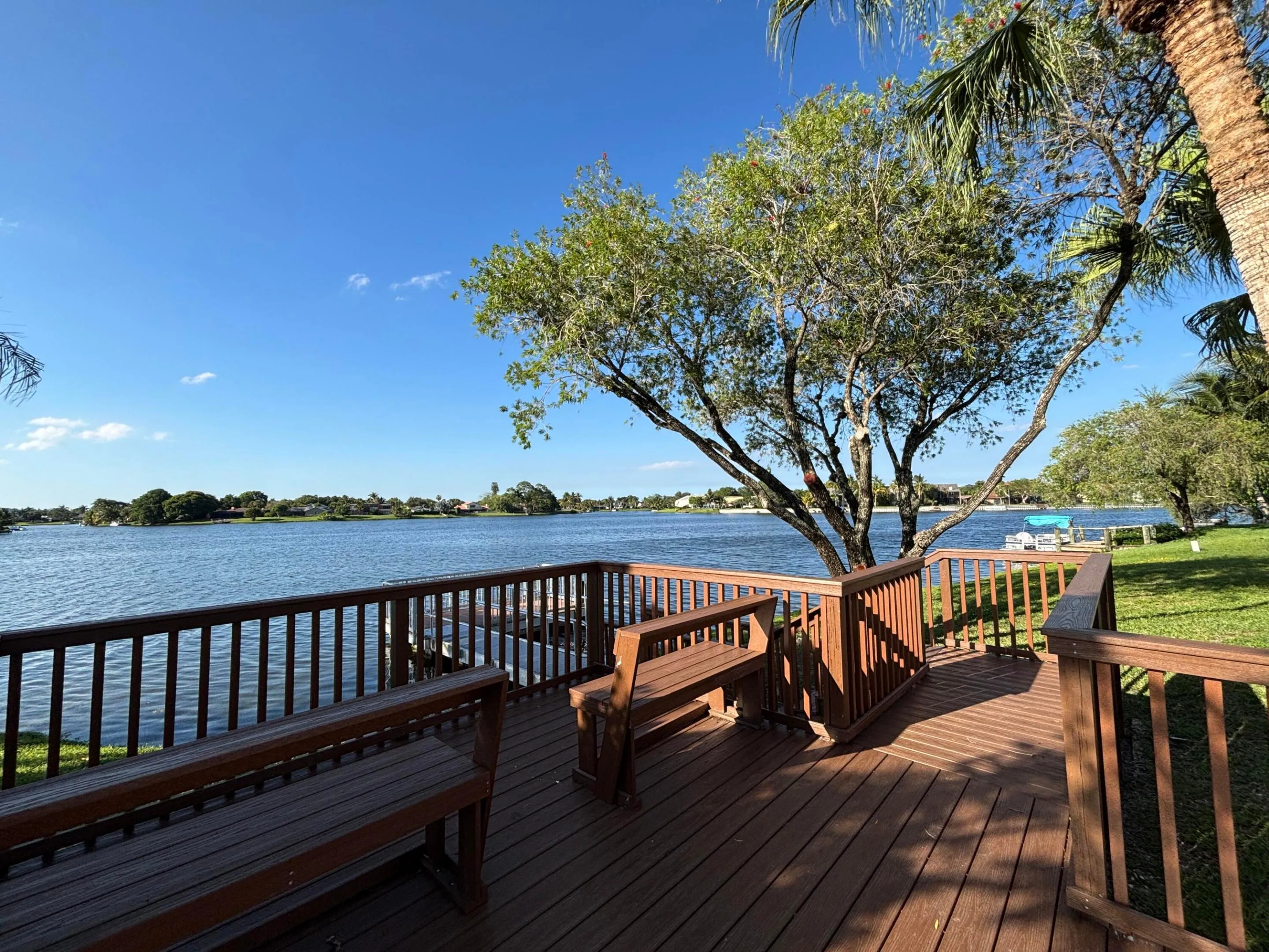 Lake terrace