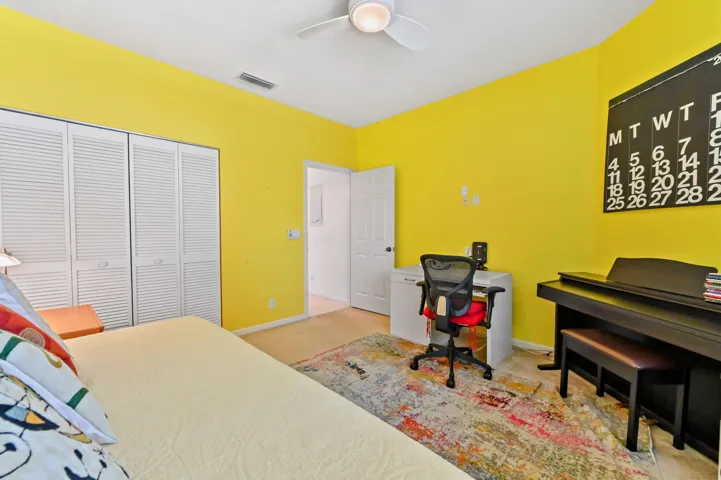 23 bedroom 02