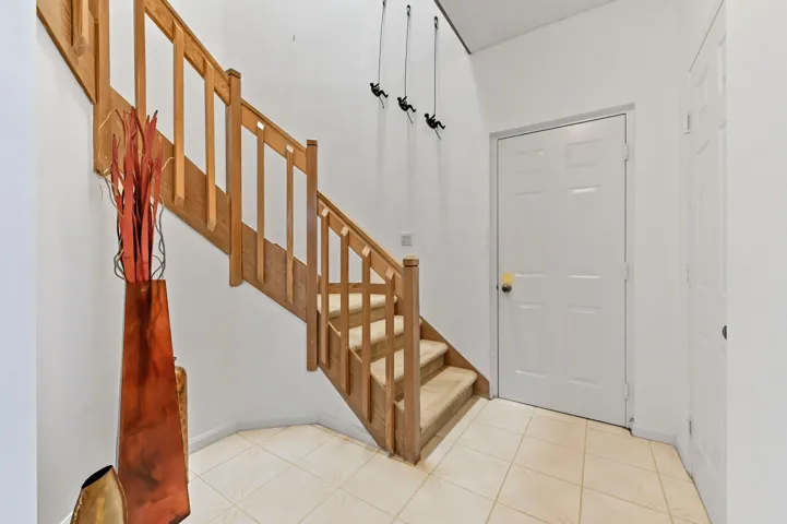 04 Stairs 01