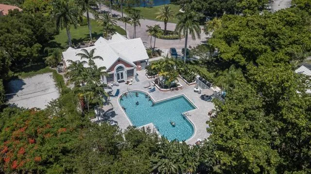 20230828214049897993000000-o