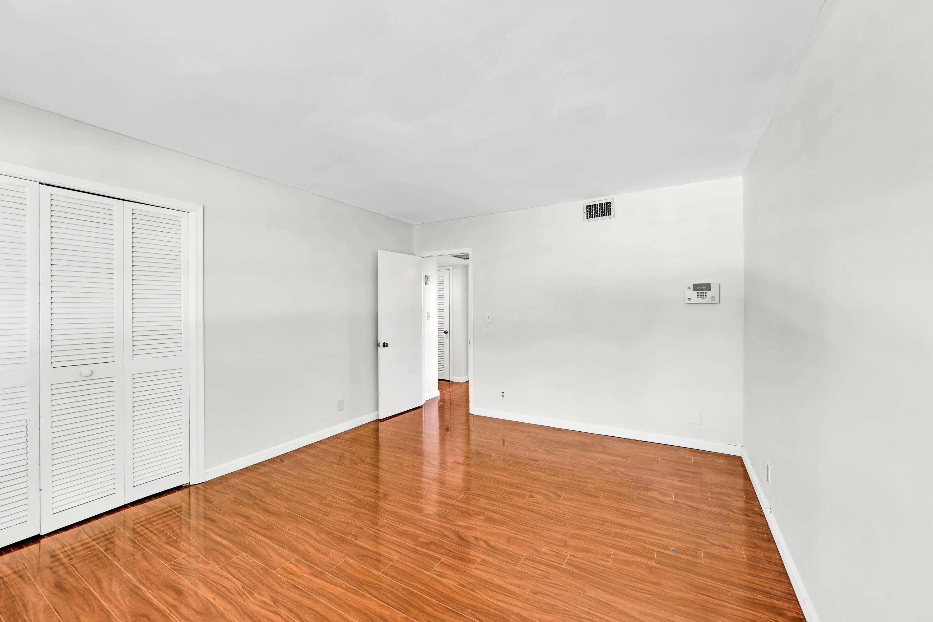 16 NE 20th Ct 15