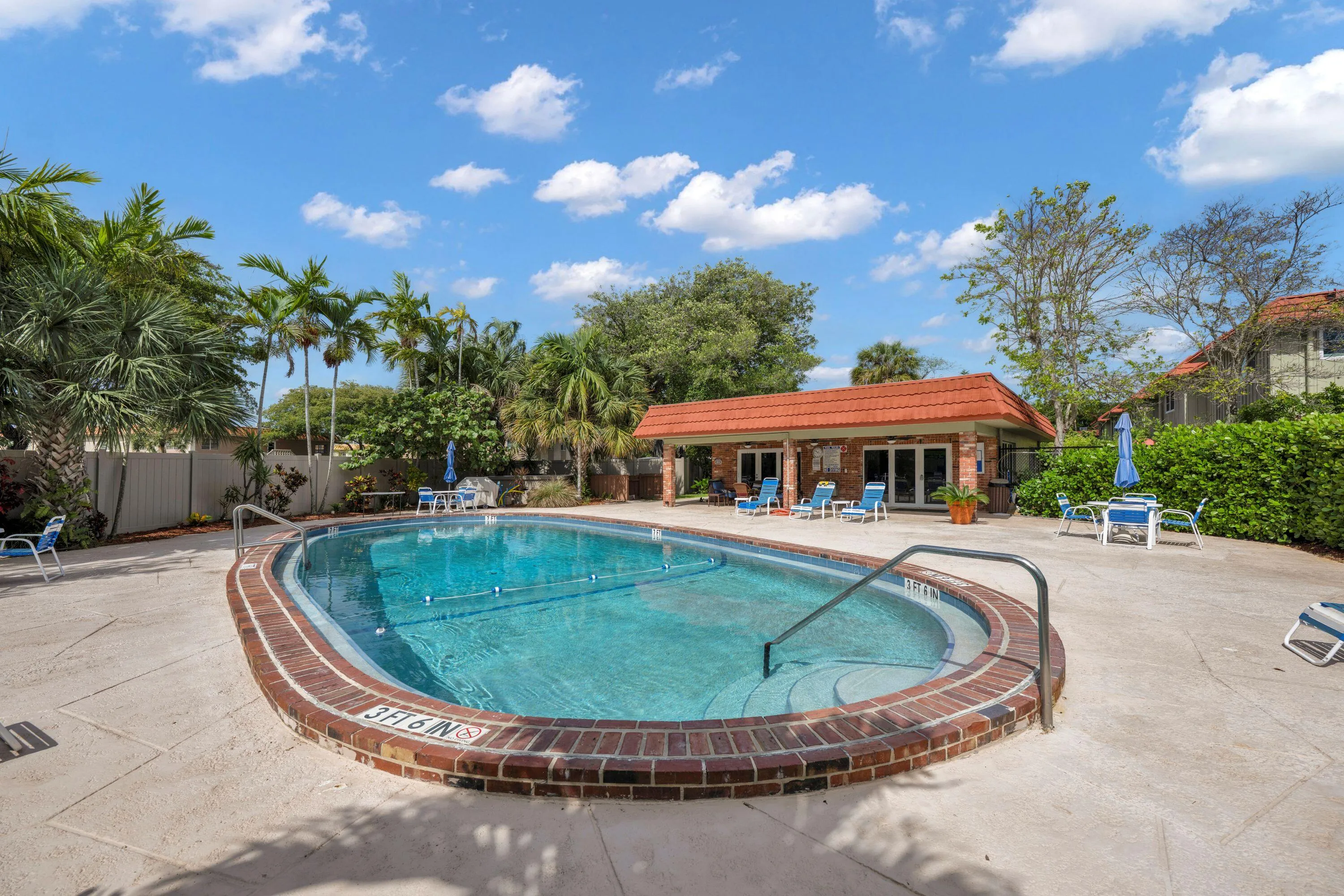 pool