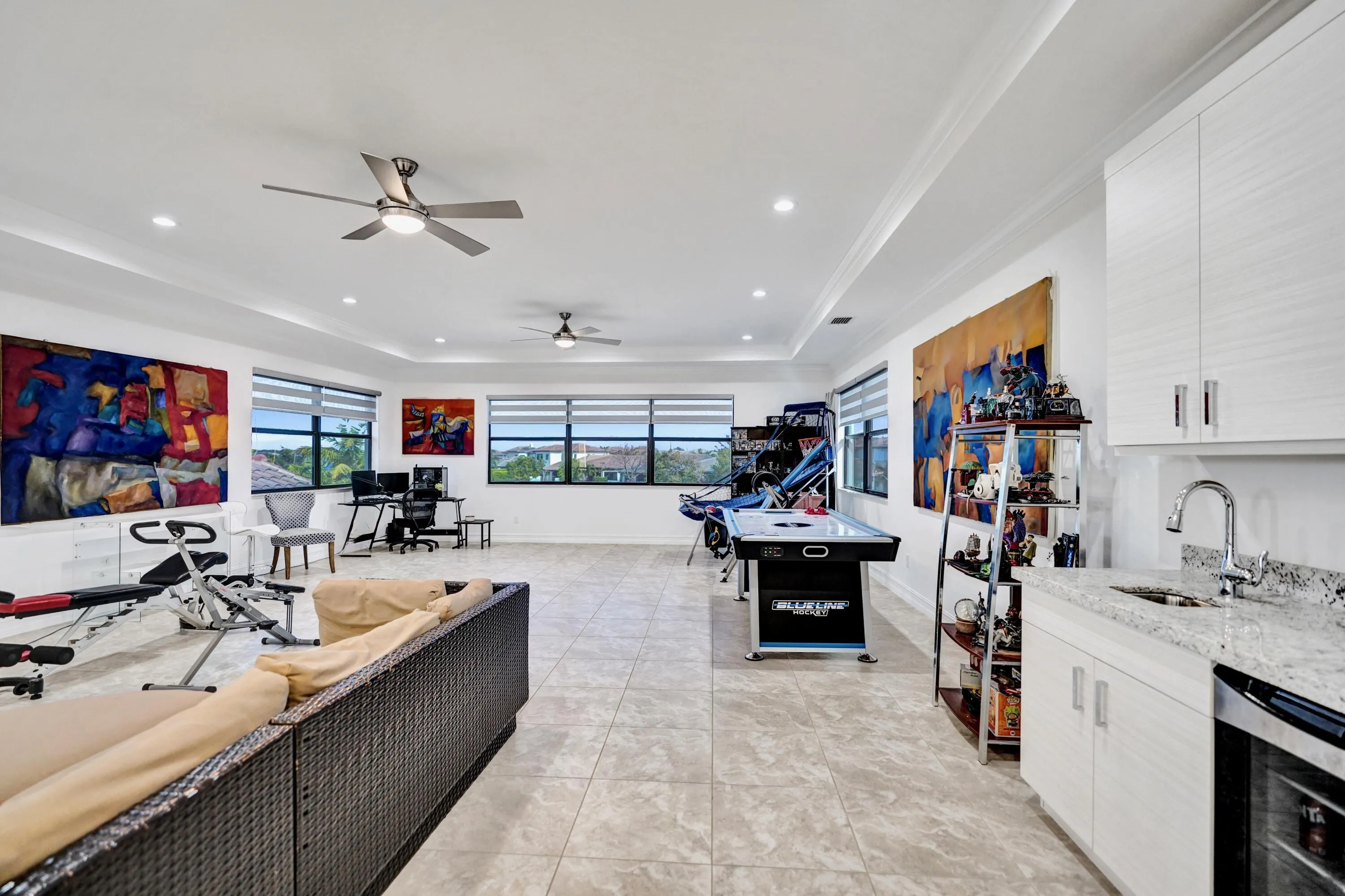 Huge loft space! Perfect for gaming and entertainment!
