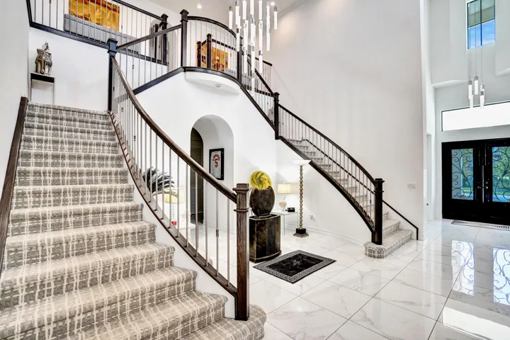 Grand Staircase