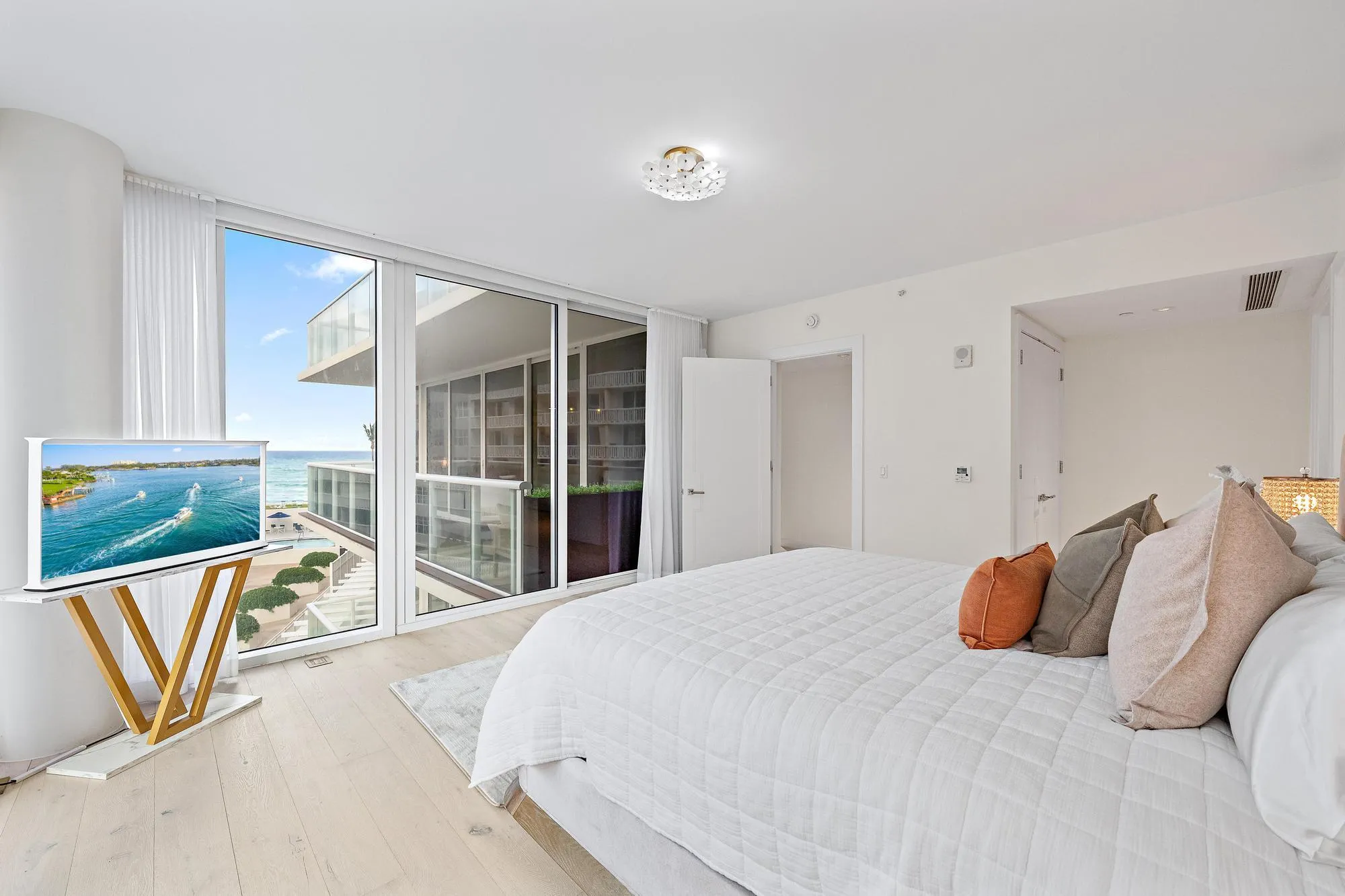 3550 S Ocean Blvd 3d-4