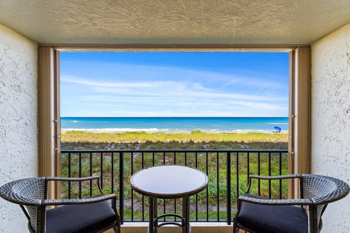055-10310SOceanDr-205-JensenBeach-SMALL