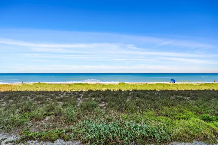 058-10310SOceanDr-205-JensenBeach-SMALL