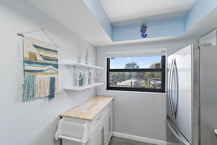 030-10310SOceanDr-205-JensenBeach-SMALL