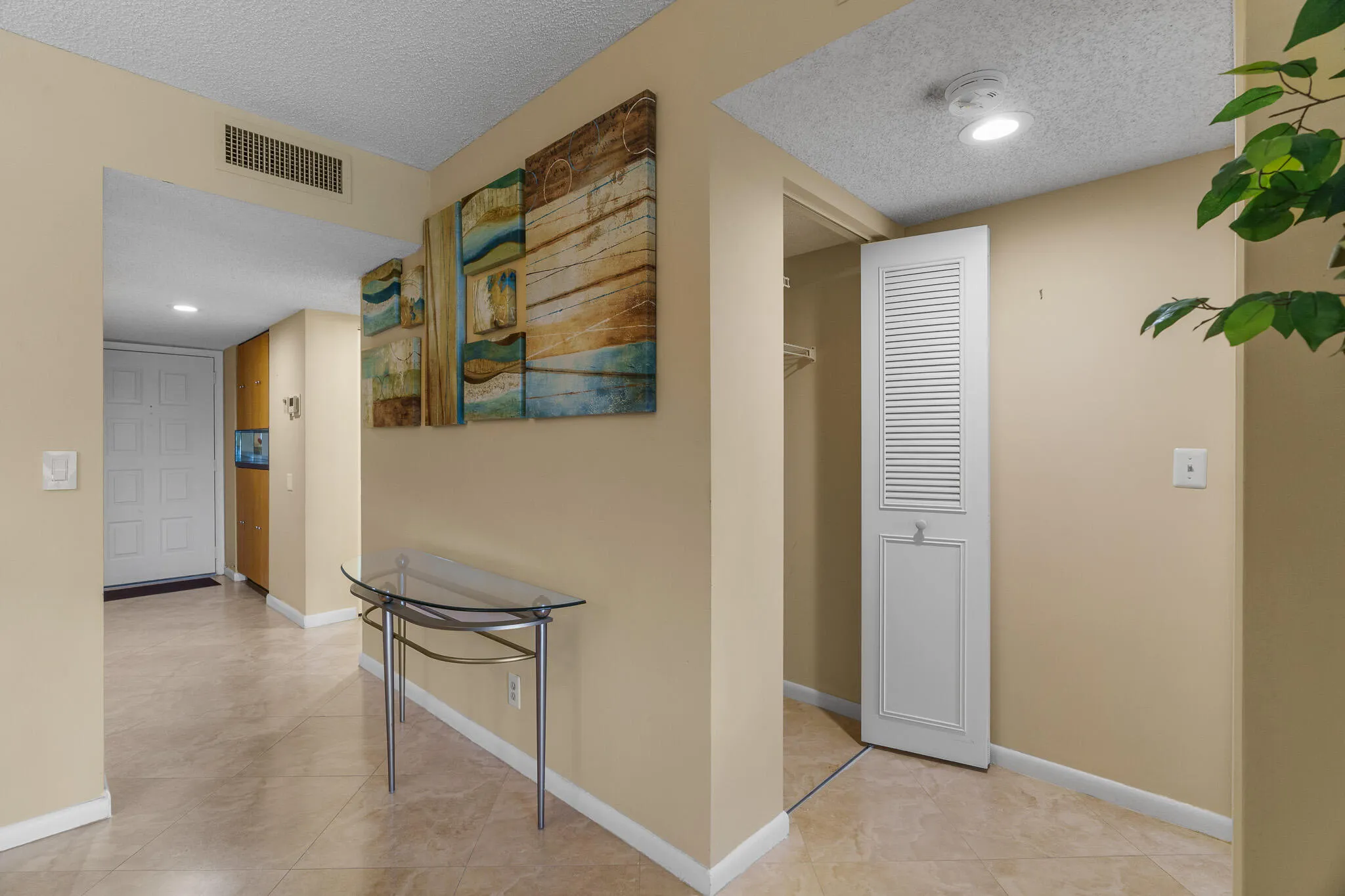 MLS SPLIT BEDROOM PLAN