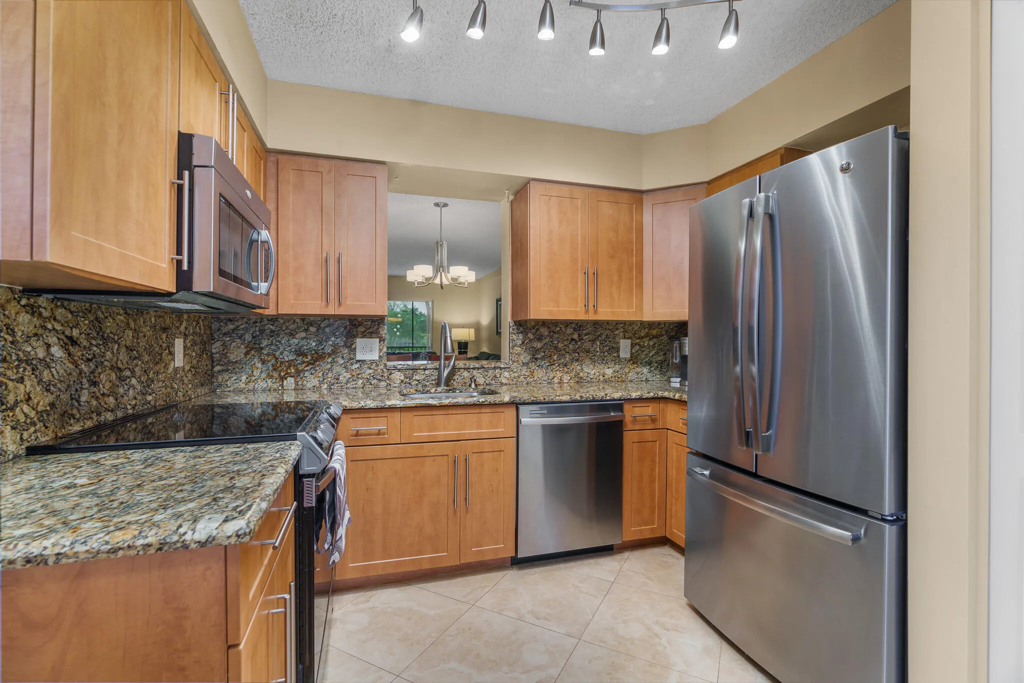 MLS KITCHEN GRANITE