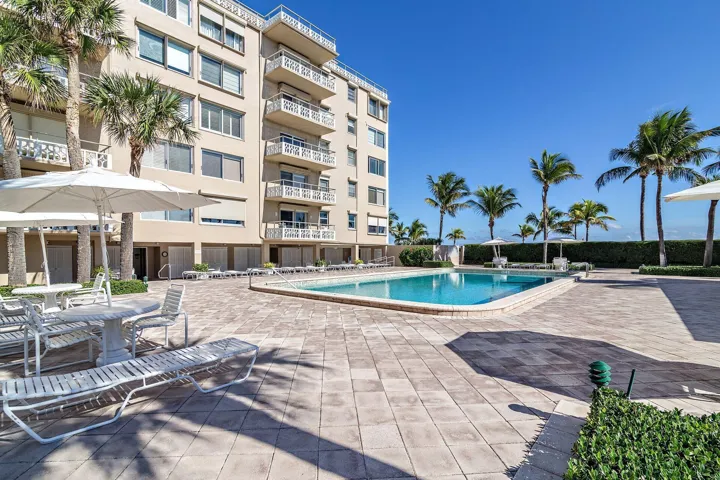 Lap Pool with changing rooms, showers, bathrooms and lockers. Choice of pool or beach everyday!