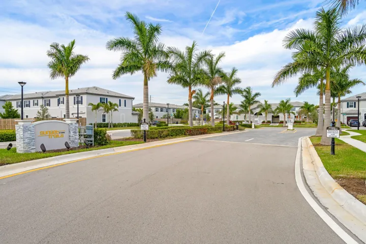 36-47-web-or-mls-4613nw118ave-47