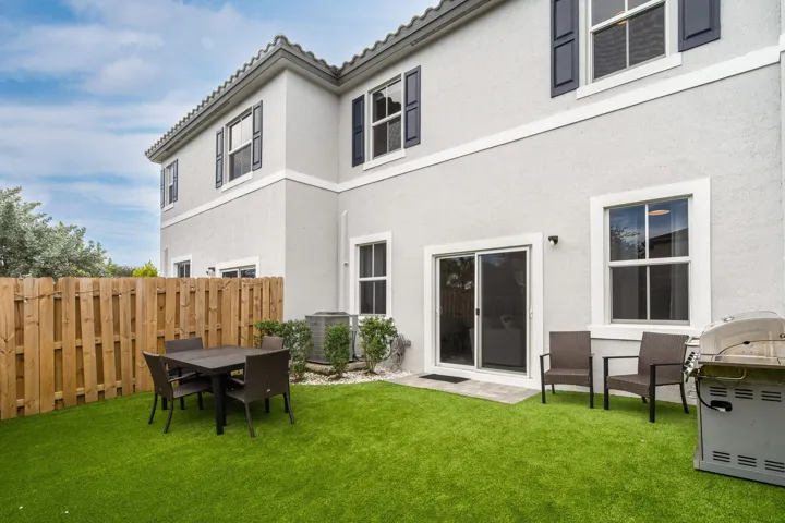 29-40-web-or-mls-4613nw118ave-40