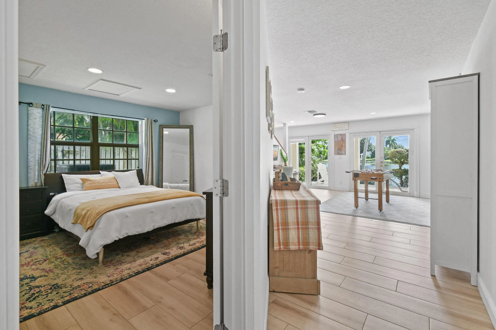 8110WLakeDr(29)