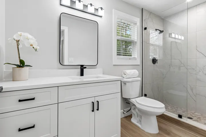 024-4397AvocadoBoulevard-WestPalmBeach-F